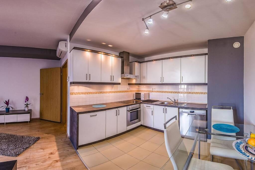 Apartamento Premium By Hi5- Cp With Free Parking